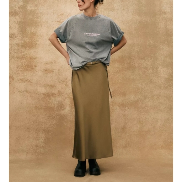 Zara Dresses & Skirts - Zara Midi Skirt With Belt